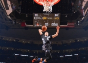 开云APP-温网碾压法网？西西帕斯惊艳四座背后的网球秩序重构