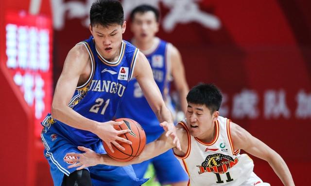 江苏队连胜登顶，吉林队遭遇连败