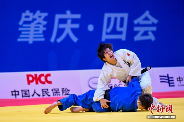 关于激战持续，柔道项目波兰选手夺得金牌的信息