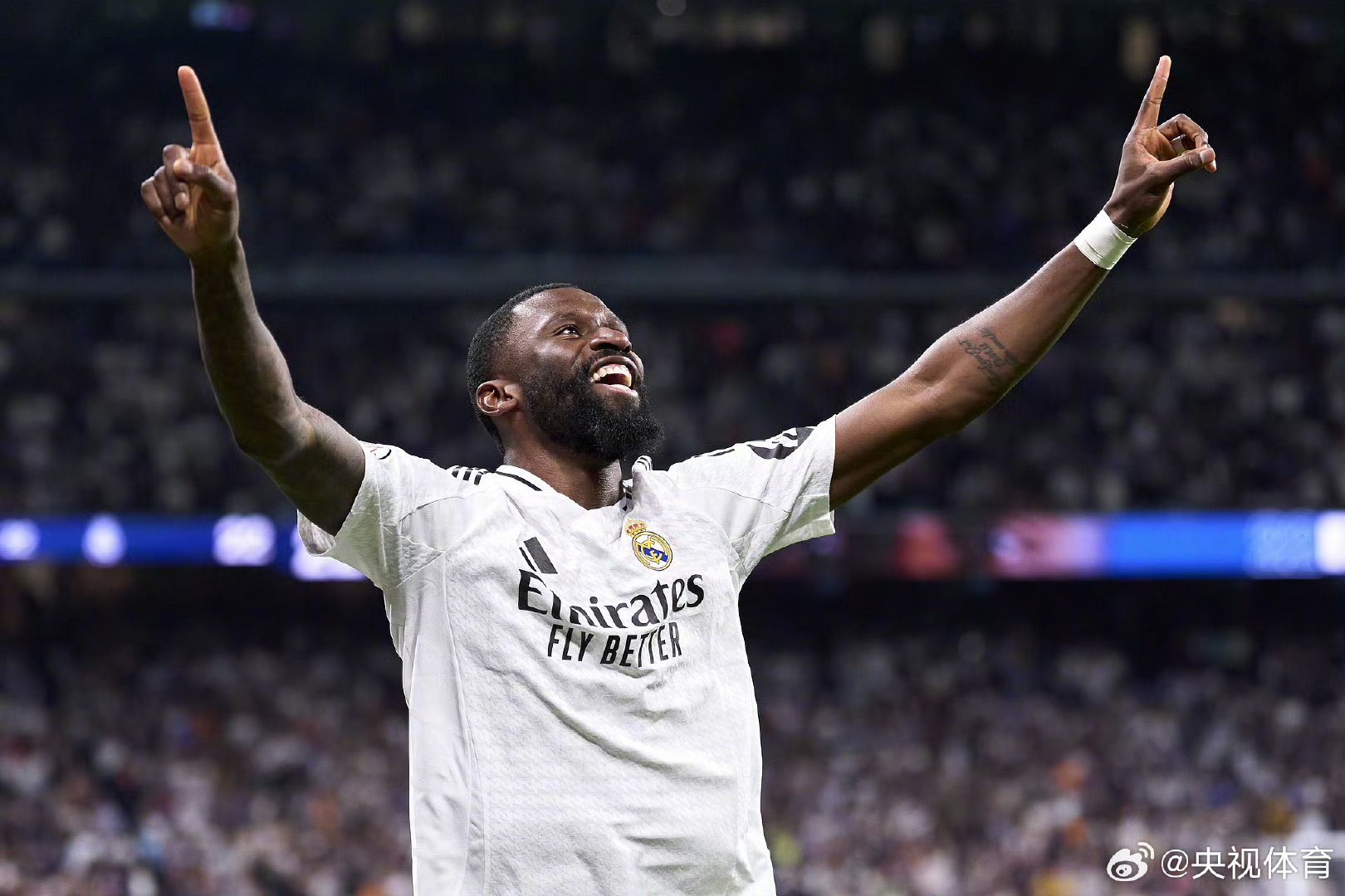 瓦拉内关键补时绝杀皇马逆袭的简单介绍