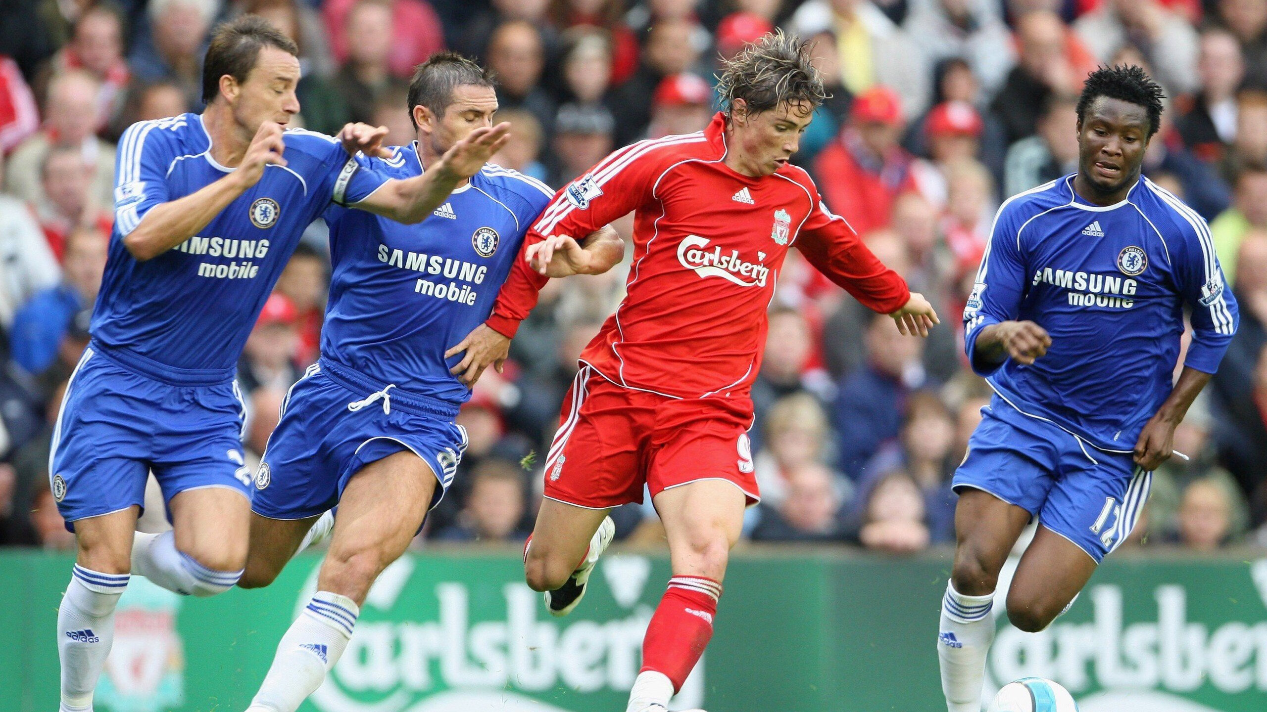 欧冠淘汰赛之夜，富安健洋完成里程碑